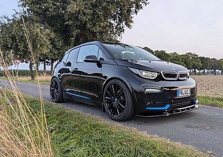 BMW i3s KW Gewindefahrwerk i8 Felgen Leder Suite HK
