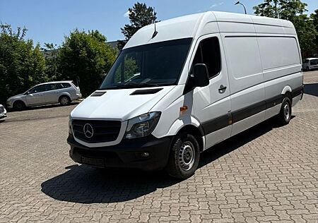 Mercedes-Benz Sprinter Maxi