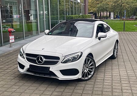 Mercedes-Benz C 300 gebraucht kaufen Mercedes-Benz C 300 Coupe AMG Line 360° 1.Hand PANO HuD