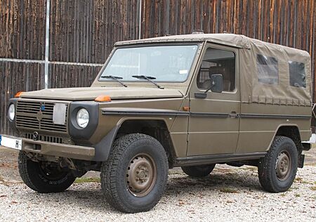 Mercedes-Benz G 230