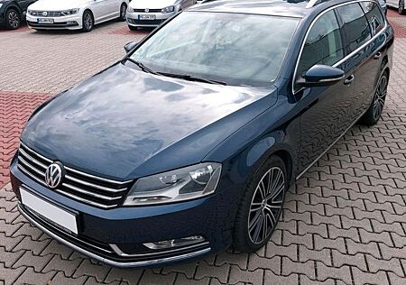 VW Passat Variant Volkswagen 2.0 TDI 125kW Exclusive BMT V...