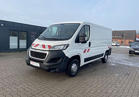 Peugeot Boxer Kasten 330 L2H1 Premium BlueHDi 140 AHK