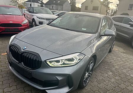 BMW 118 Baureihe 1 Lim. i M Sport 1.5*20785 Km*