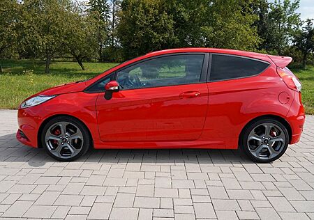 Ford Fiesta ST 182 PS