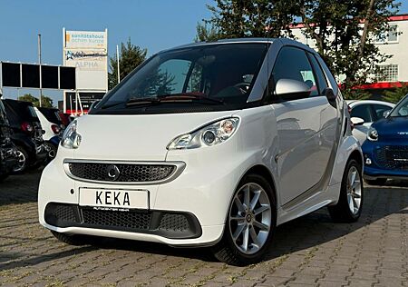Smart ForTwo Cabrio PASSION *ROTES INTERIEUR* SERVO! TEMPOMAT