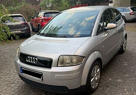 Audi A2 1.4 -