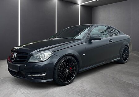 Mercedes-Benz C 350 C350CGI Coupe/AMG-LINE/PANO/XENON/LEDER/NAVI/SHZ