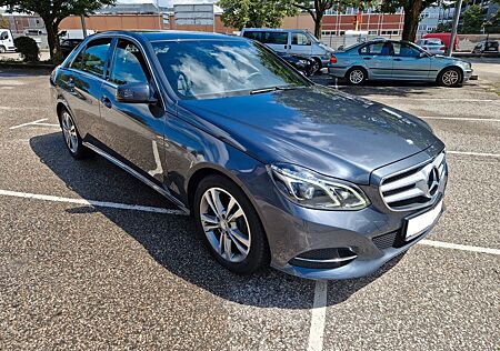 Mercedes-Benz E 220 CDI BlueEFFICIENCY 7G-TRONIC Avantgarde