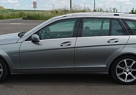 Mercedes-Benz C 220 C 220 CDI T BlueEFFICIENCY ELEGANCE S204