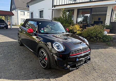Mini John Cooper Works Cabrio