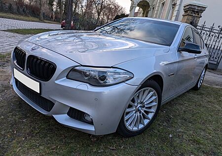 BMW 550i xDrive mit Sportautomatik