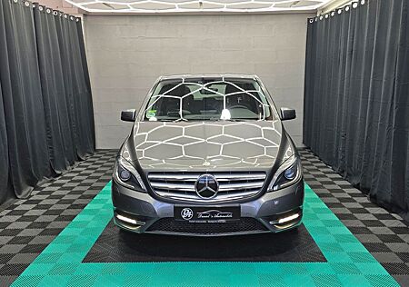 Mercedes-Benz B 180 AUTOMATIK PDC NAVI SEHR GEPFLEGT