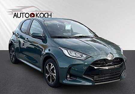 Toyota Yaris Hybrid Teamplayer LED Apple CarPlay Androi