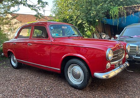 Peugeot 403 Oldtimer