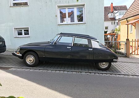 Citroën DS 20 5-Gang EZ 1971 TÜV 2025 UNIKAT