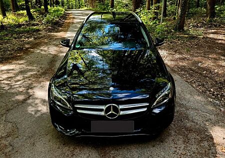 Mercedes-Benz C 200 T AVANTGARDE Autom. AVANTGARDE