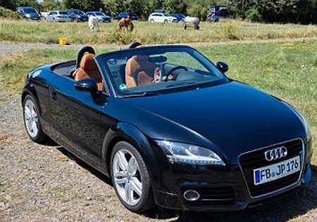 Audi TT Roadster 2.0 TFSI -
