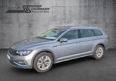 VW Passat Alltrack Volkswagen 2.0 TDI SCR DSG 4MOTION AHK