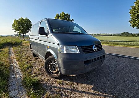 VW T5 Caravelle Volkswagen 2,5l 130PS