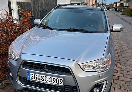 Mitsubishi ASX 2.2 DI-D 4WD Top Auto Top