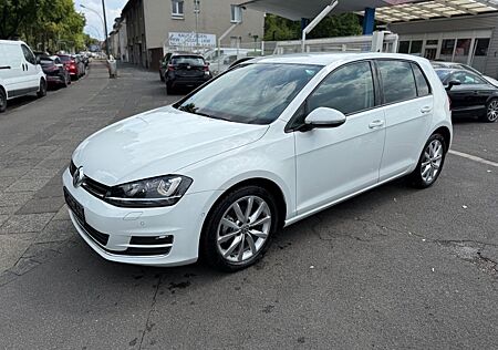 VW Golf Volkswagen VII Lim. Highline BMT *Leder,Navi,Schecheft