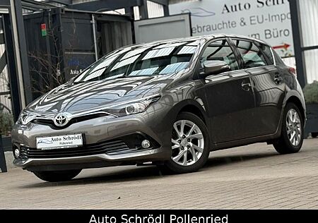Toyota Auris Comfort Multidrive S 1.2 Turbo, Kamera