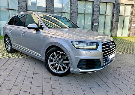 Audi Q7 50 TDI, quattro, 3x S-line, Pan, AHK, Standh