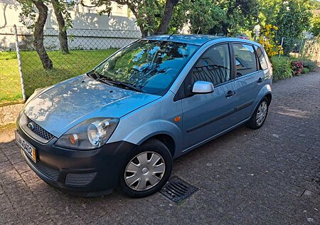 Ford Fiesta 1,3 51 kW Fun X Mit TÜV