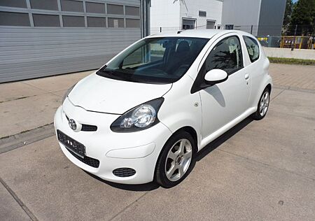 Toyota Aygo (X) Aygo (X) 1,0-l-VVT-i City