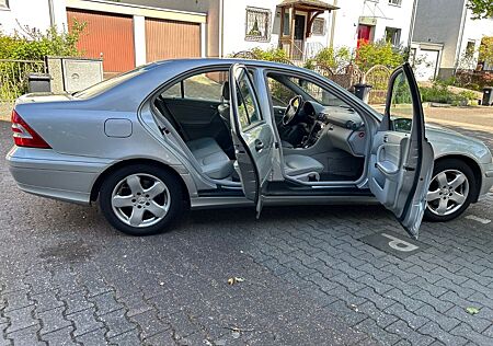 Mercedes-Benz C 180 Kompresse Automatik 1.Hand