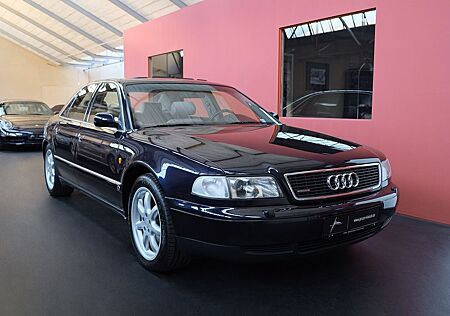 Audi A8 4.2 quattro deutsch Originallack 75.680 km