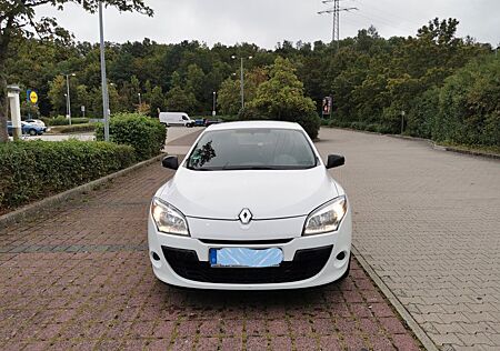 Renault Megane Expression 1.6 16V