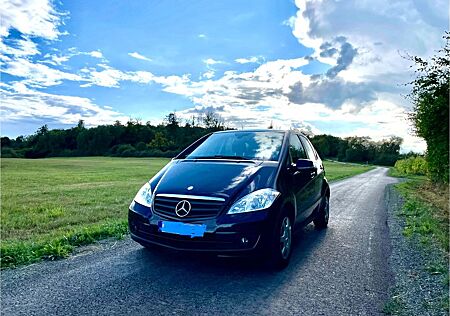 Mercedes-Benz A 180 BlueEFFICIENCY -