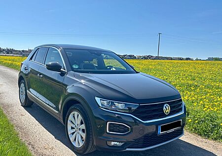 VW T-Roc Volkswagen 1.5 TSI ACT DSG Sport