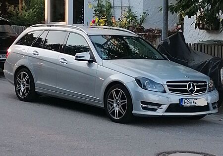 Mercedes-Benz 220