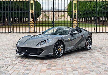 Ferrari 812 GTS - full carbon, 9 500 kms, PPF