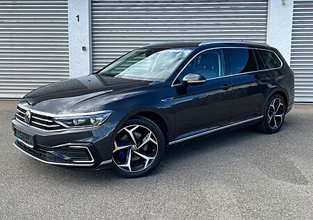 VW Passat Variant Volkswagen Passat GTE/Leder Nappa/Matrix/ACC/Navi/LED/18"