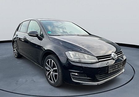 VW Golf Volkswagen VII Highline