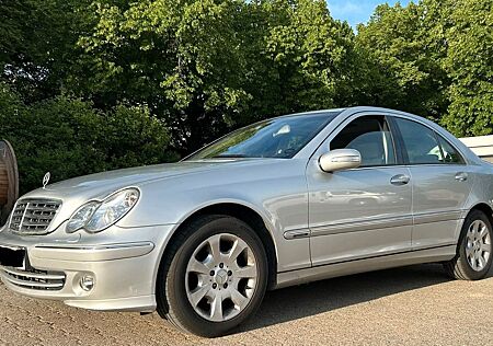 Mercedes-Benz C 180 KOMPRESSOR ELEGANCE Elegance