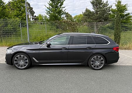 BMW 540i xDrive Touring A -