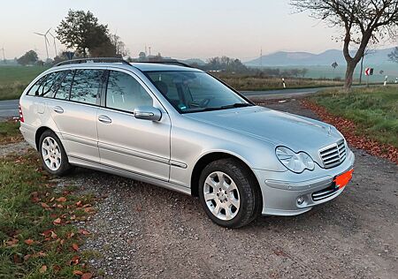 Mercedes-Benz C 200 KOMPRESSOR T ELEGANCE Elegance