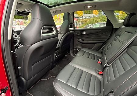 MG HS 1.5T-GDI Luxury Luxury