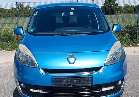 Renault Grand Scenic Bose dCi 130. 7 Sitzer