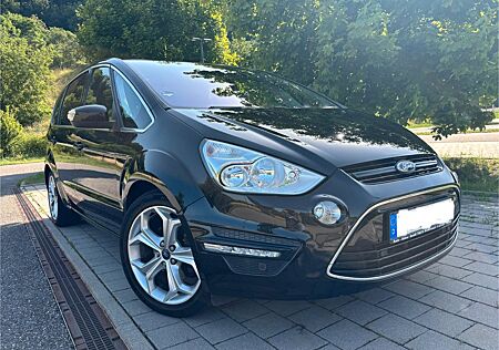 Ford S-Max 2,0 TDCi 103kW DPF Titanium PowerShift...