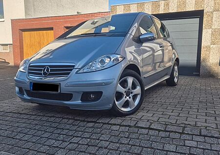 Mercedes-Benz A 150 AVANTGARDE AUTOMATIK TÜV NEU SCHIEBEDACH