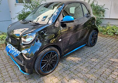 Smart ForTwo EQ NightSky Navi Sitzheizung 22KW Lader
