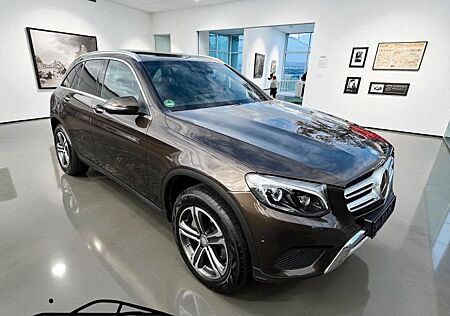 Mercedes-Benz GLC 220 d 4Matic*Pano