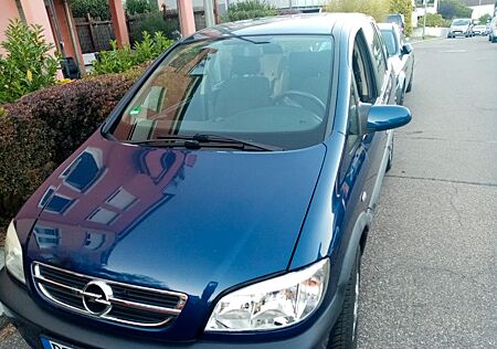 Opel Zafira 1.8 Njoy mit Style-Paket Njoy mit Sty...