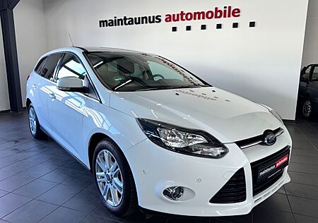 Ford Focus Turnier Titanium *KAMERA+NAVI+SITZHEIZUNG*