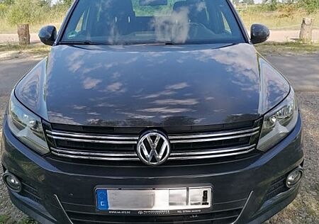 VW Tiguan Volkswagen 1.4 TSI DSG BMT LOUNGE Sport & Style ...